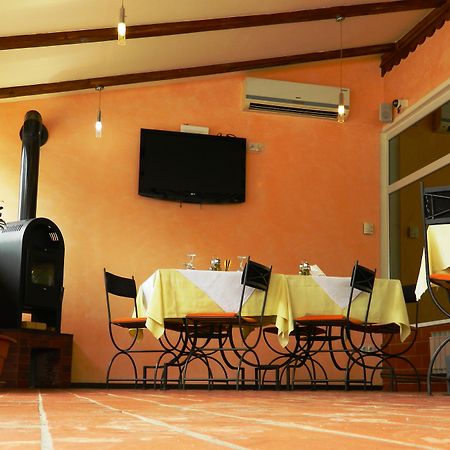 טימישוארה Hotel Adriatico מראה חיצוני תמונה