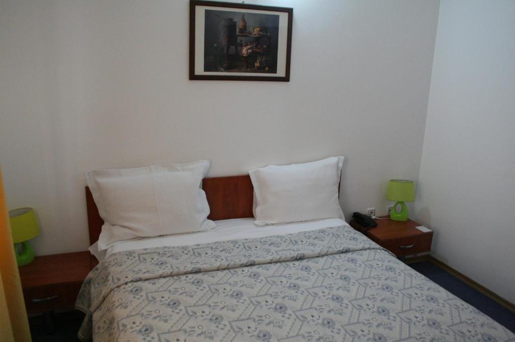 טימישוארה Hotel Adriatico מראה חיצוני תמונה